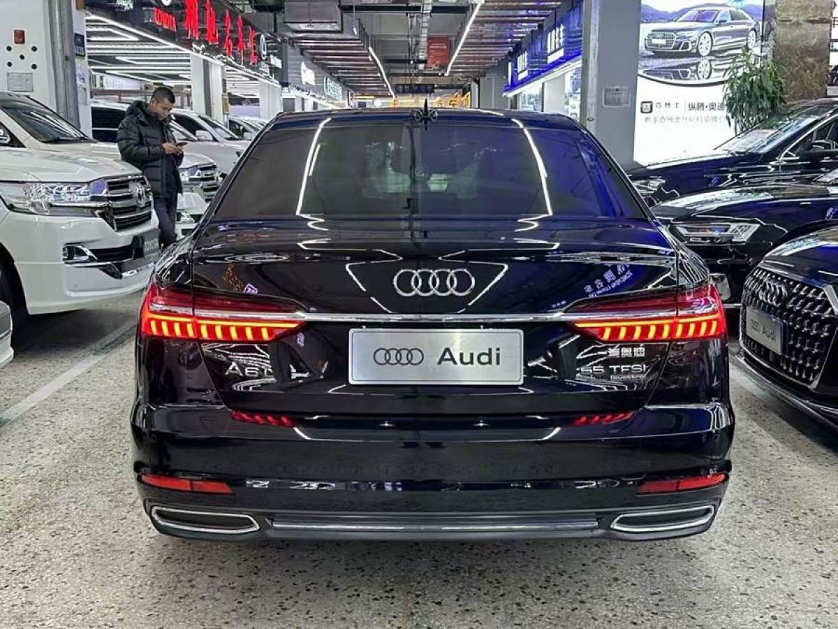 奧迪 奧迪A6L  2022款 55 TFSI quattro 旗艦致雅型圖片