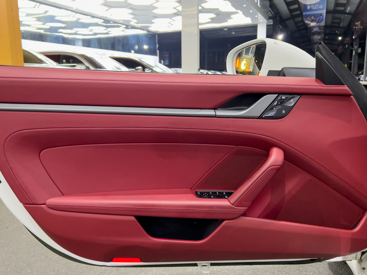 2023年6月保时捷 911  2023款 Carrera Cabriolet 3.0T