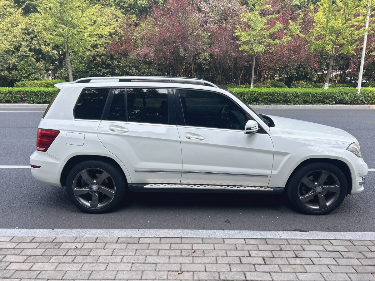 奔馳 奔馳GLK級  2013款 GLK 300 4MATIC 動感天窗型圖片