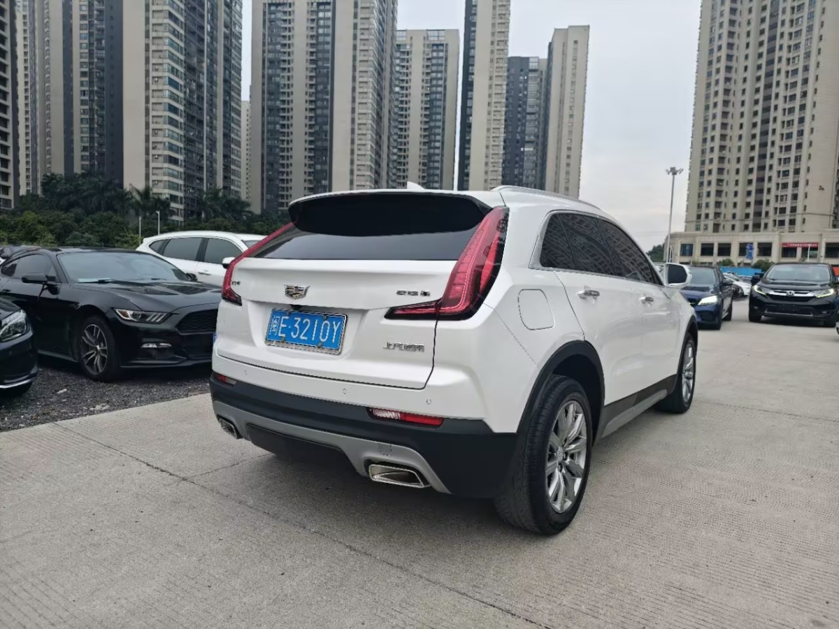 凱迪拉克 XT4  2018款 28T 兩驅(qū)領(lǐng)先型圖片