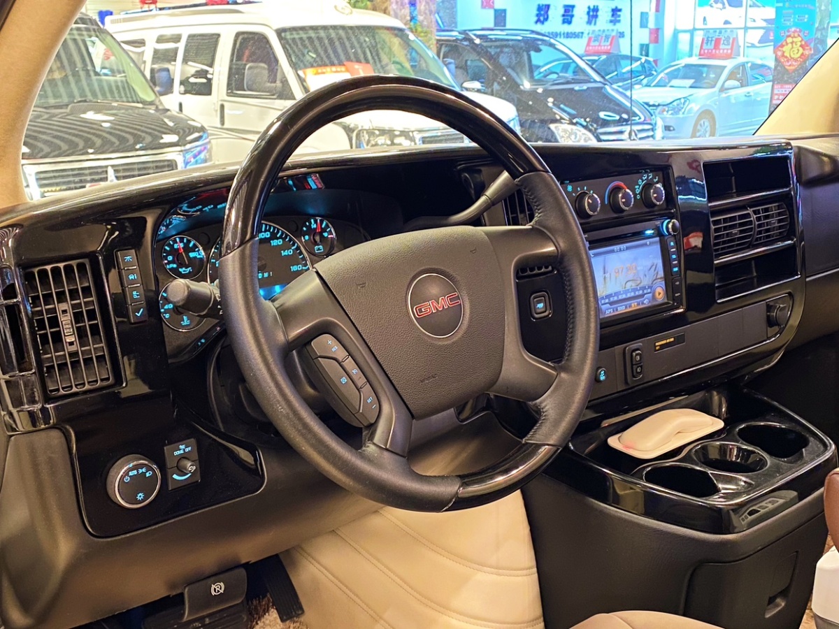 GMC SAVANA  2017款 1500S 兩驅(qū)經(jīng)典版圖片