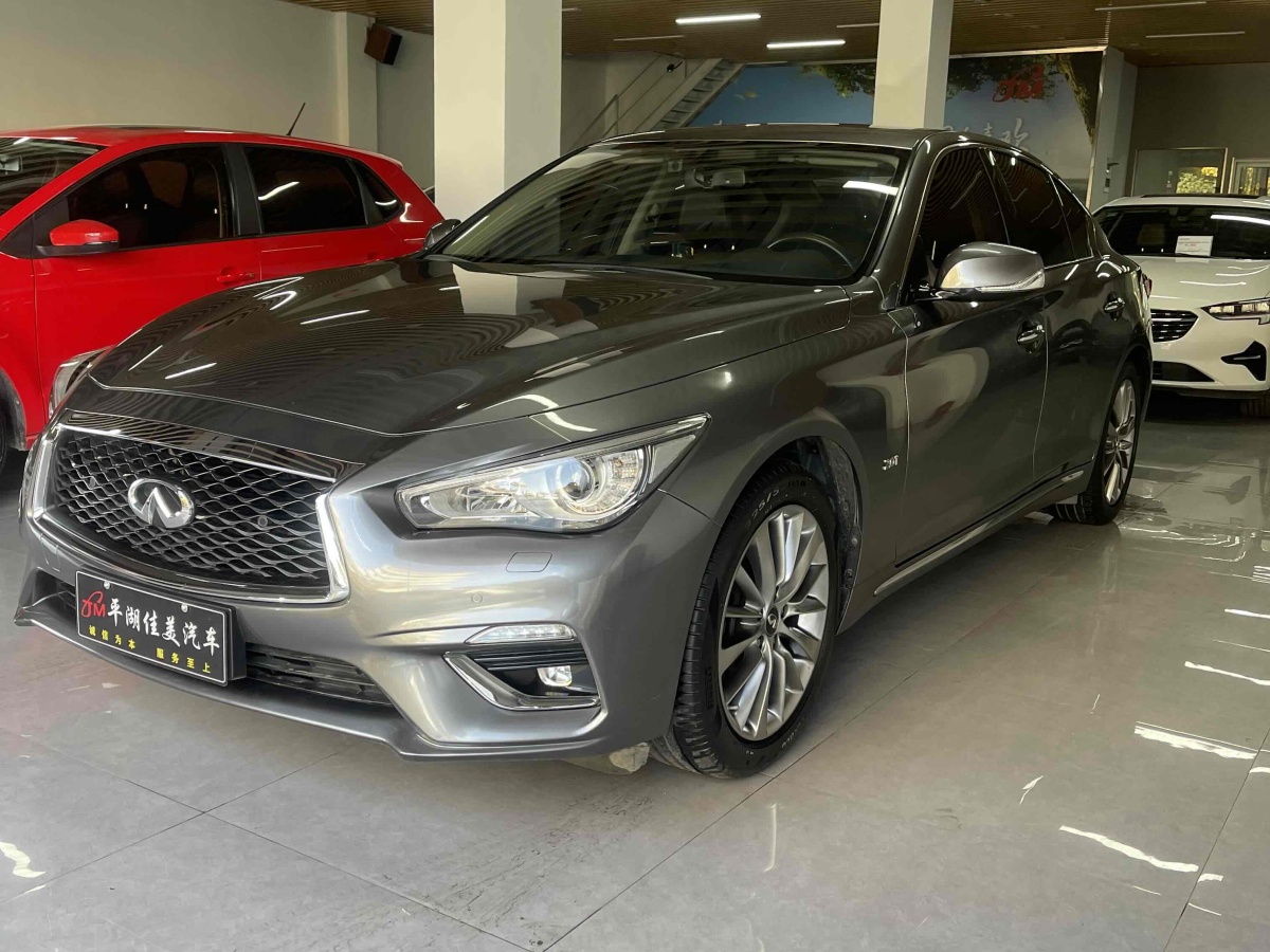 英菲尼迪 Q50L  2018款  2.0T 逸享版 國(guó)VI圖片