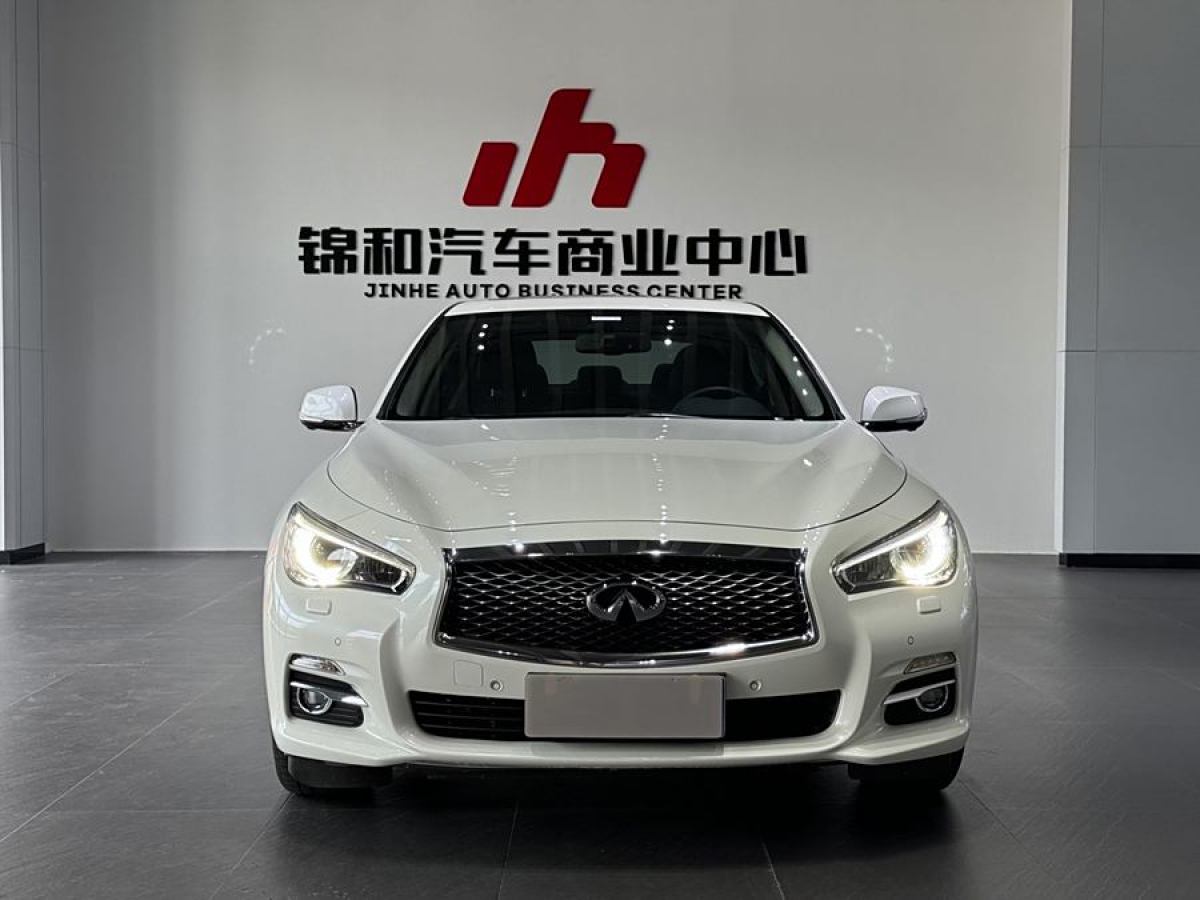 2015年12月英菲尼迪 Q50L  2016款 2.0T 進(jìn)取版