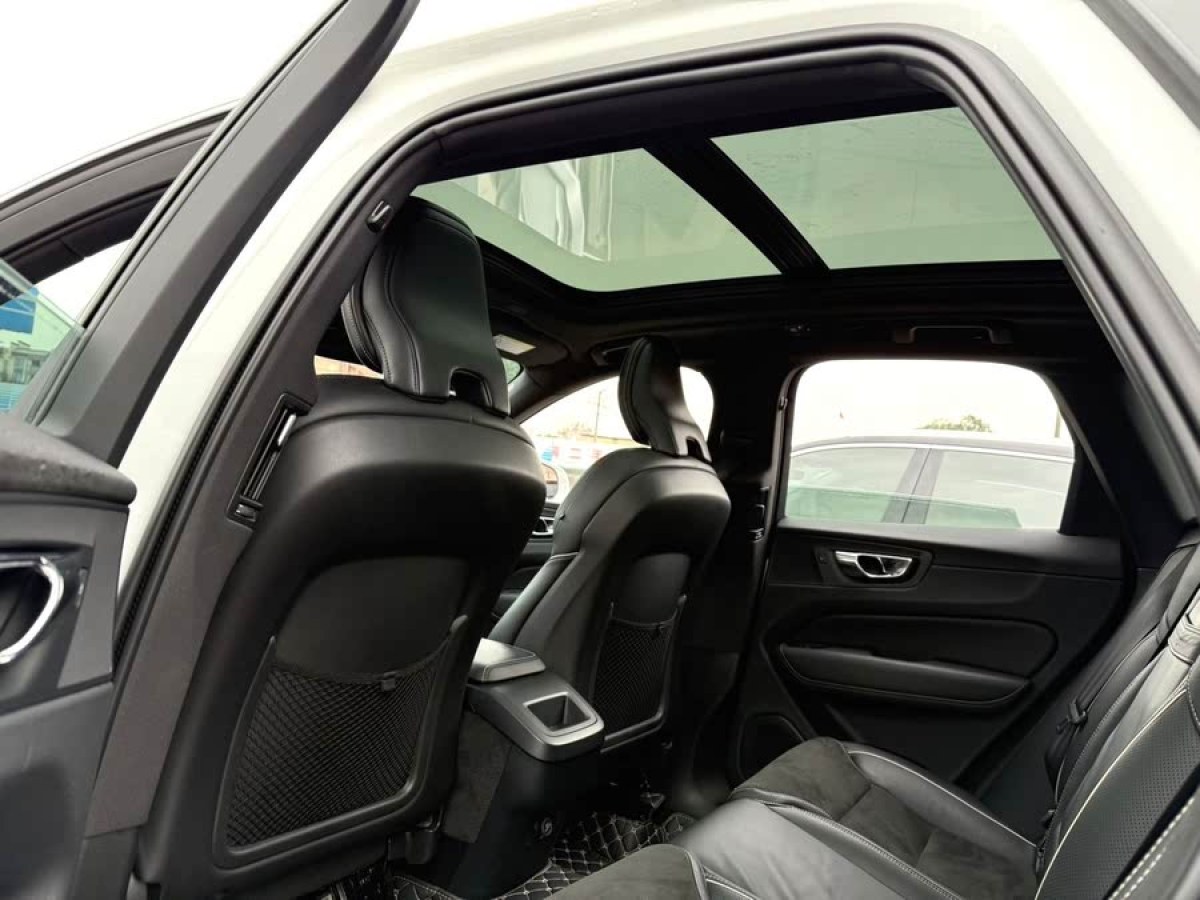沃爾沃 XC60  2019款 T5 四驅(qū)智遠運動版 國VI圖片