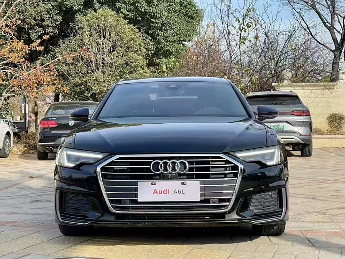 奧迪 奧迪A6L  2019款 45 TFSI quattro 臻選動感型圖片