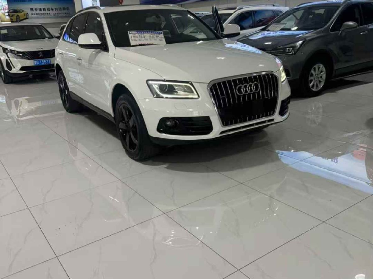 奧迪 奧迪A6  2020款 Allroad 探索家 55 TFSI 尊享越野型圖片