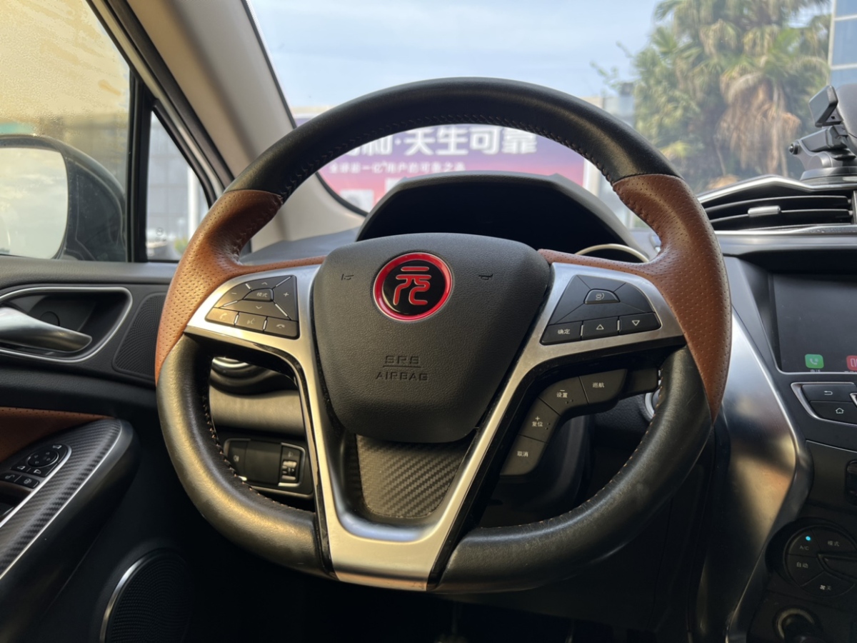 比亞迪 元  2016款 1.5L 手動(dòng)豪華型圖片