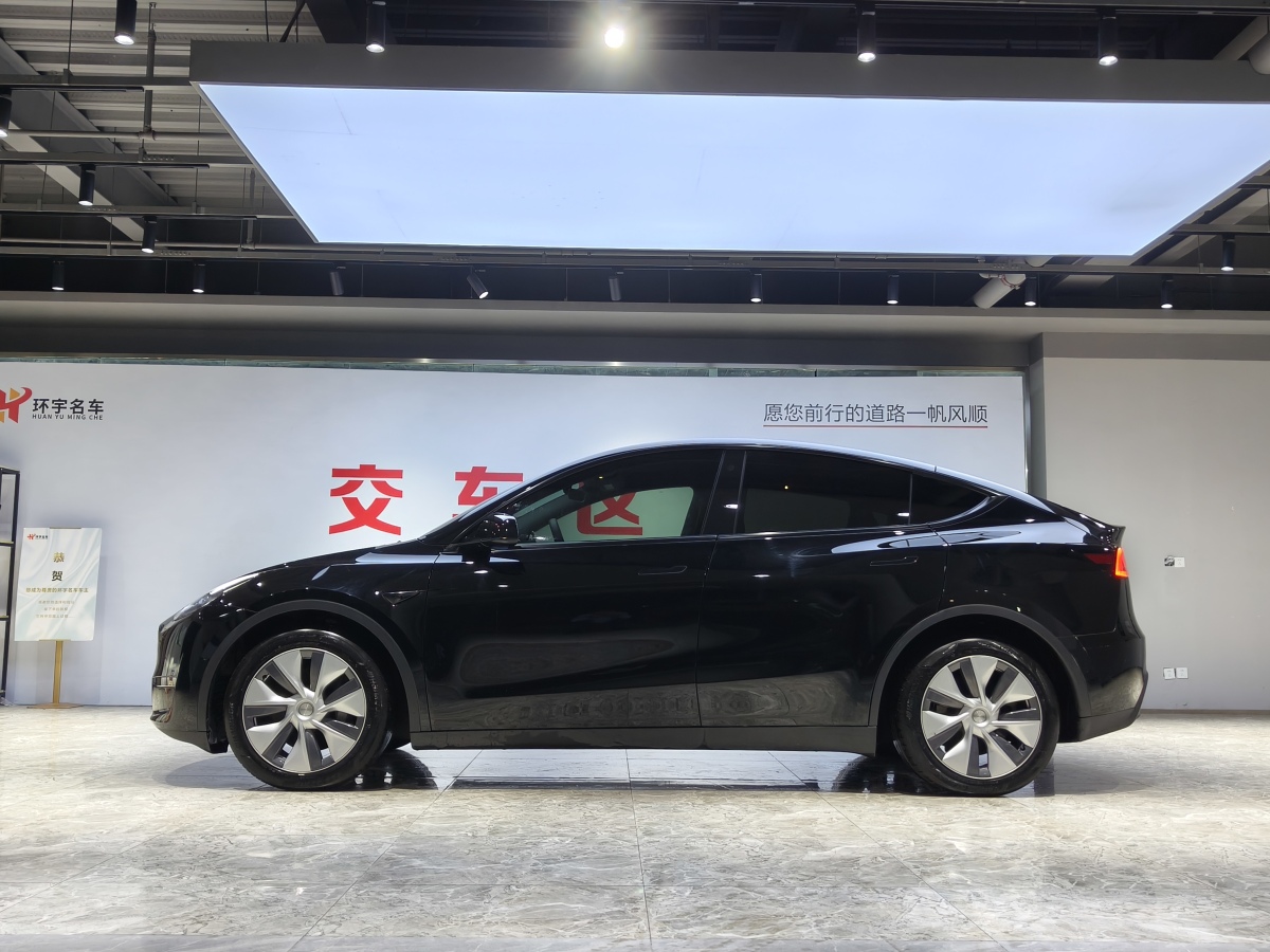 2022年6月特斯拉 Model Y  2023款 長續(xù)航煥新版 雙電機(jī)全輪驅(qū)動