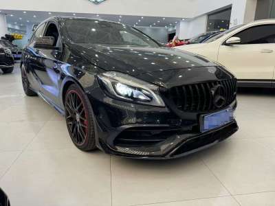 2016年11月 奔馳 奔馳A級(jí)AMG AMG A 45 4MATIC 暗夜雷霆限量版圖片