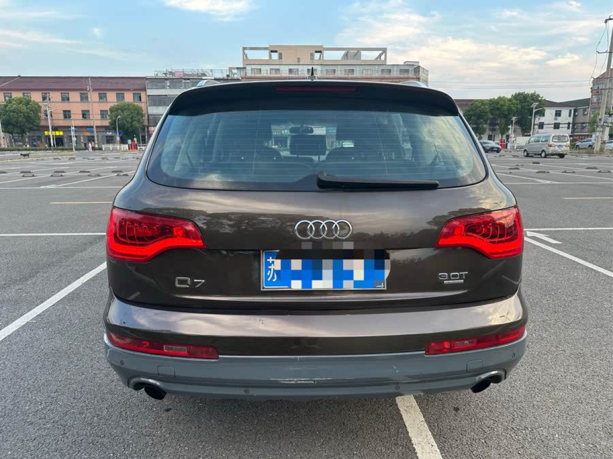 奧迪 奧迪Q7  2012款 3.0 TFSI 技術(shù)型(200kW)圖片