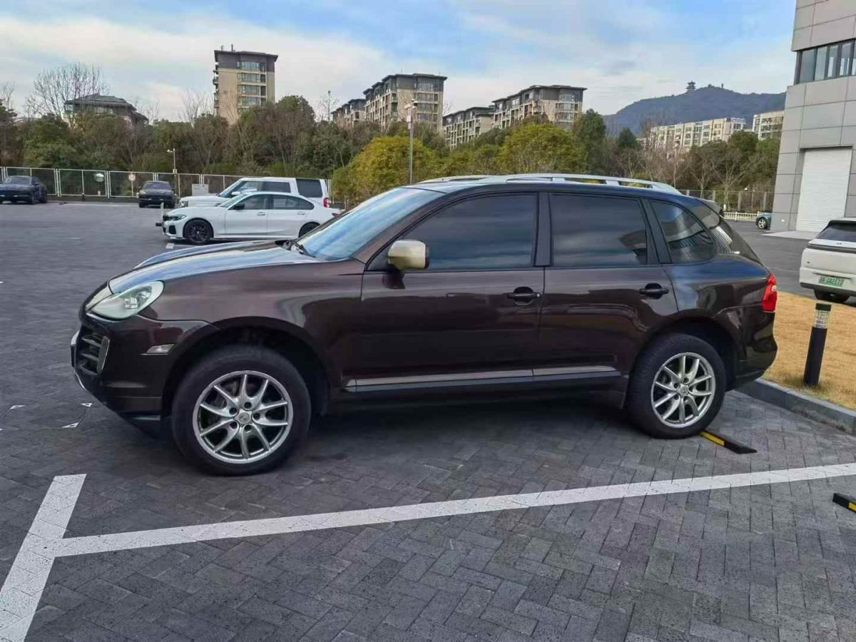 保時(shí)捷 Cayenne  2009款 Cayenne S Transsyberia 4.8L圖片