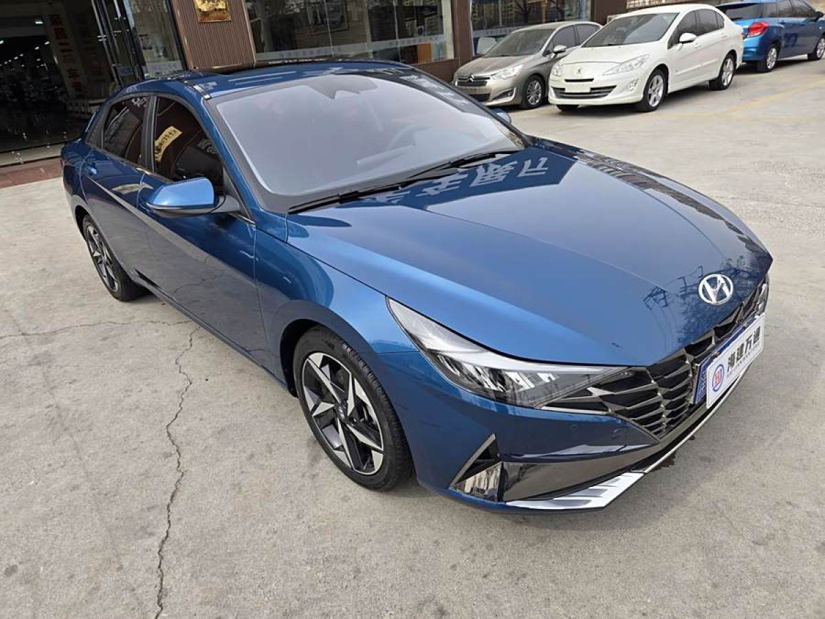 現(xiàn)代 伊蘭特  2021款 1.5L LUX尊貴版圖片