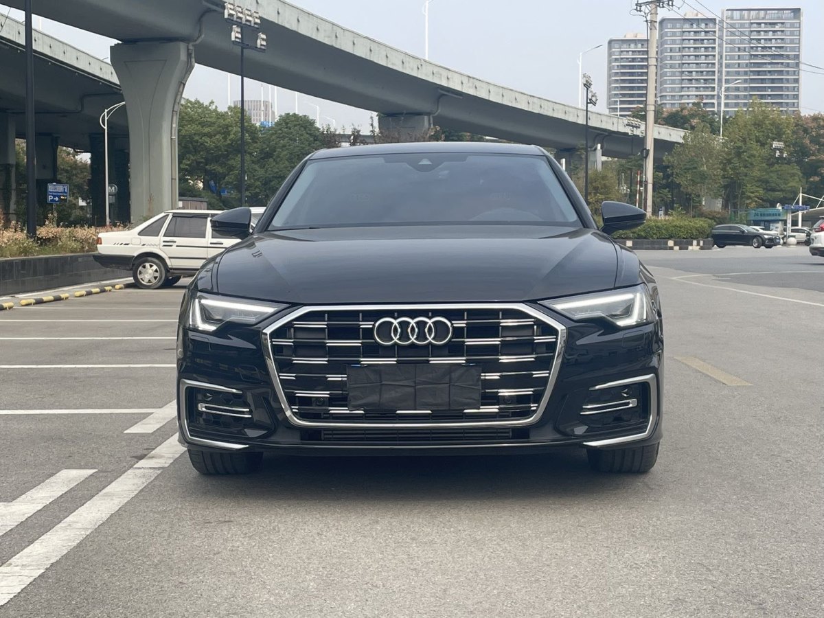 奧迪 奧迪A6L  2024款 45 TFSI 臻選動(dòng)感型圖片