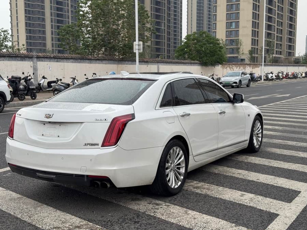 凱迪拉克 CT6  2016款 28T 豪華型圖片