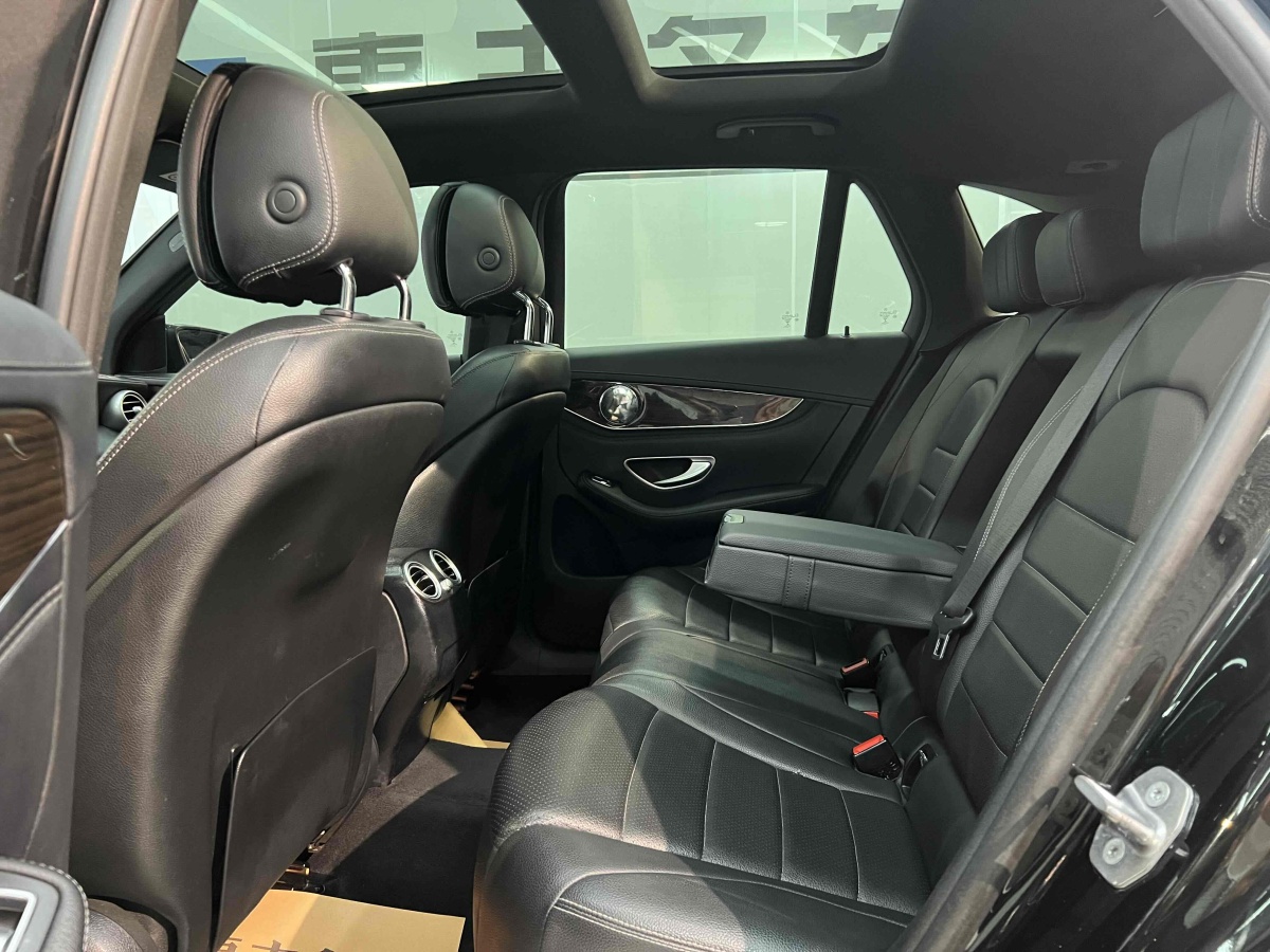 奔馳 奔馳GLC  2017款 GLC 260 4MATIC 動(dòng)感型圖片