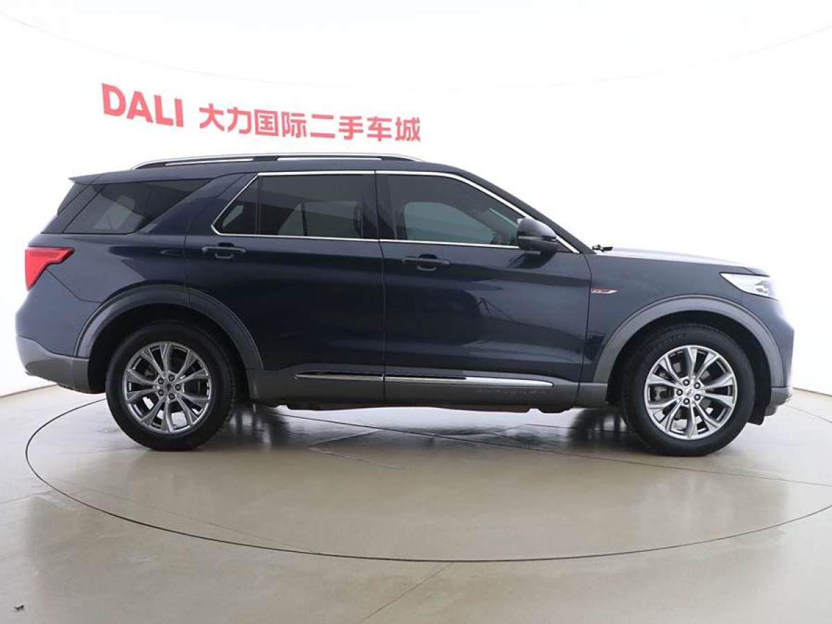 福特 探險(xiǎn)者  2020款 EcoBoost 285 四驅(qū)風(fēng)尚版 6座圖片