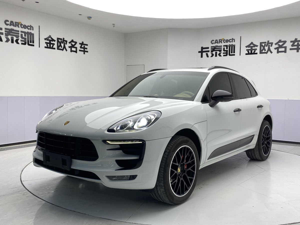 2016年2月保時捷 Macan  2016款 Macan 2.0T