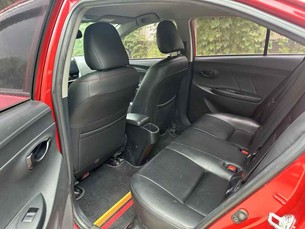豐田 YARiS L 致享  2018款 1.5E CVT冠軍限量版圖片