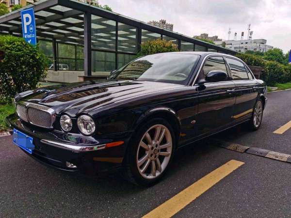 捷豹 XJ  2007款 XJ6L 3.0皇家加长版