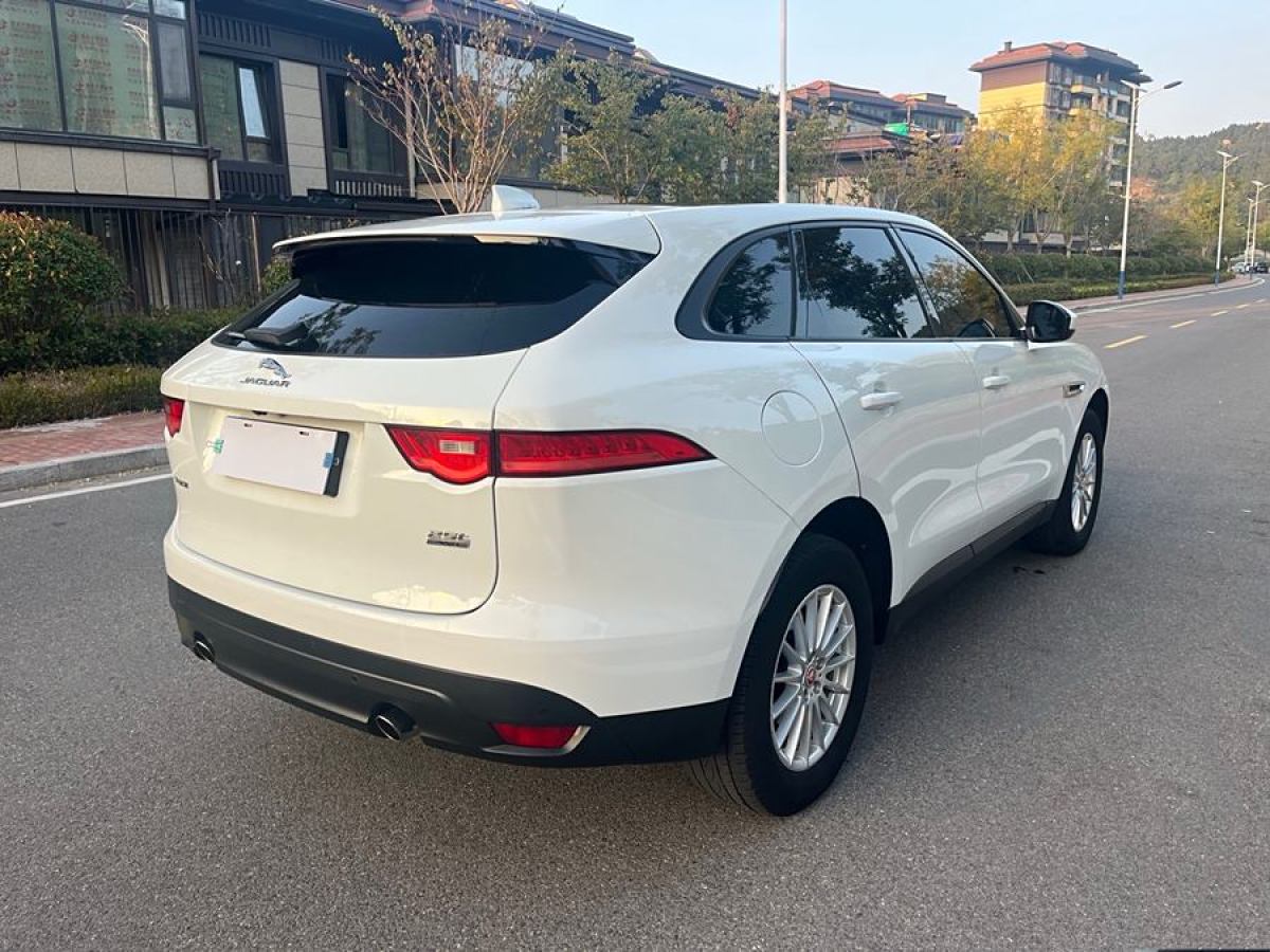 2018年7月捷豹 F-PACE  2018款 2.0T 四驅(qū)都市尊享版