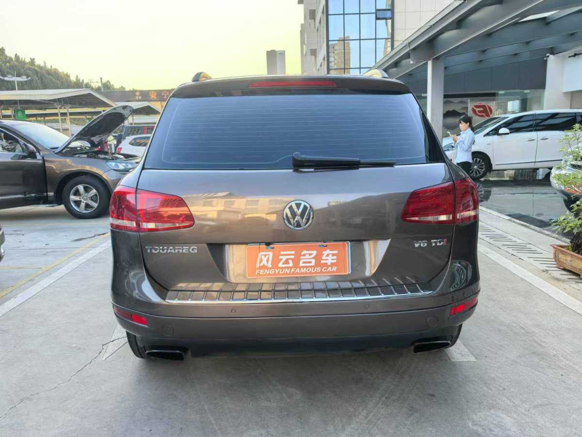 大眾 途銳  2011款 3.0TDI 柴油舒適型圖片