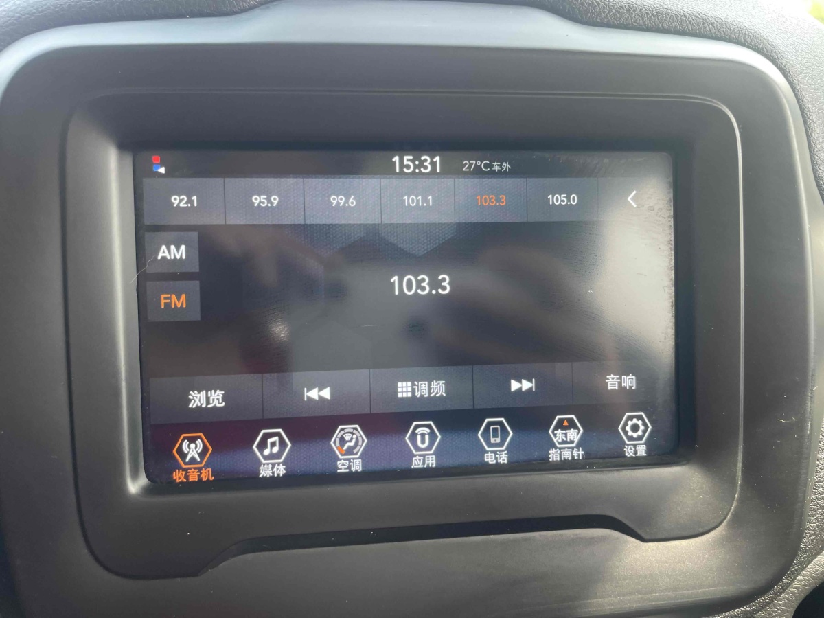 Jeep 自由俠  2017款 180T 自動勁能版圖片