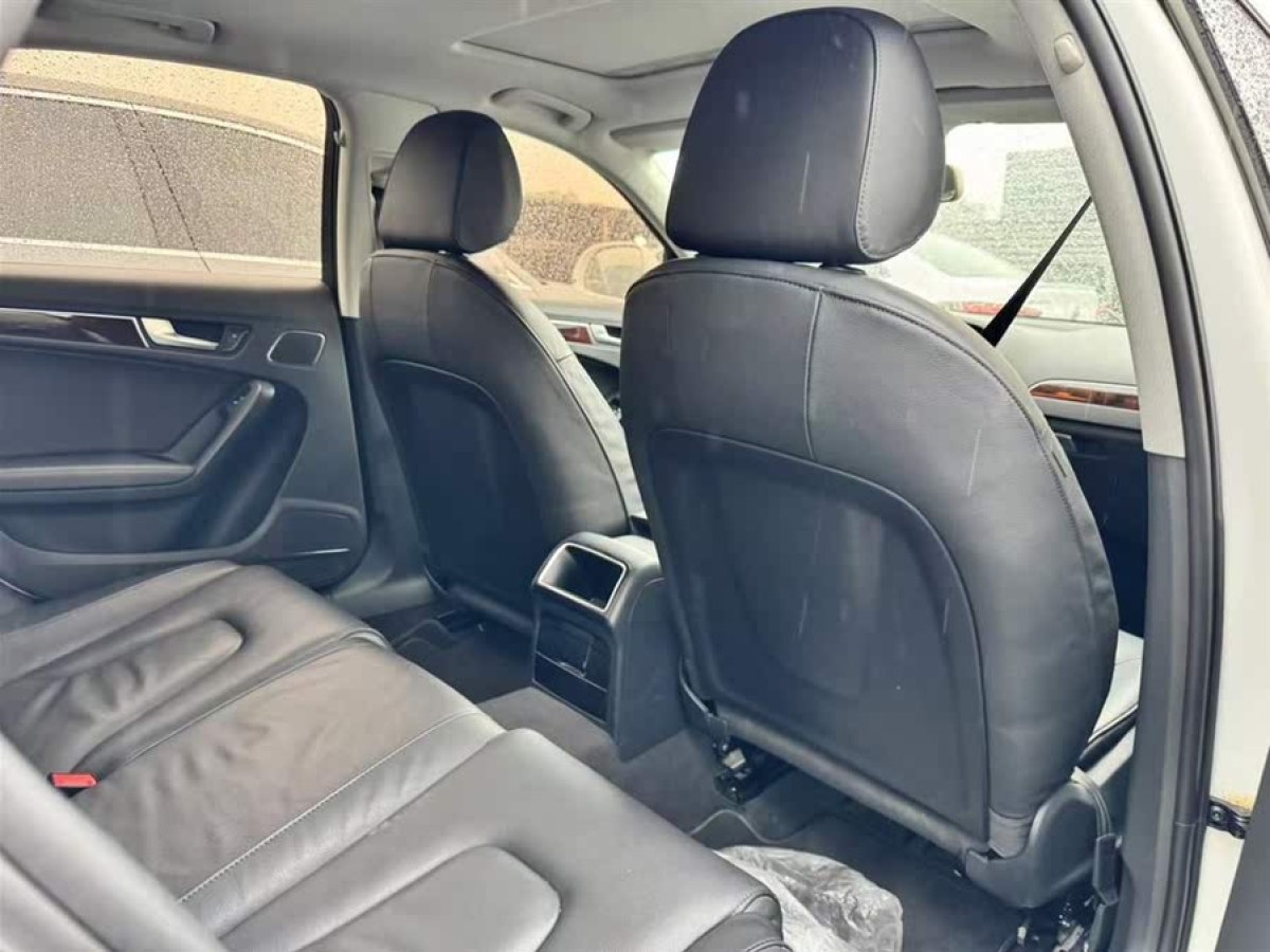 奧迪 奧迪A4L  2012款 2.0 TFSI 自動舒適型圖片
