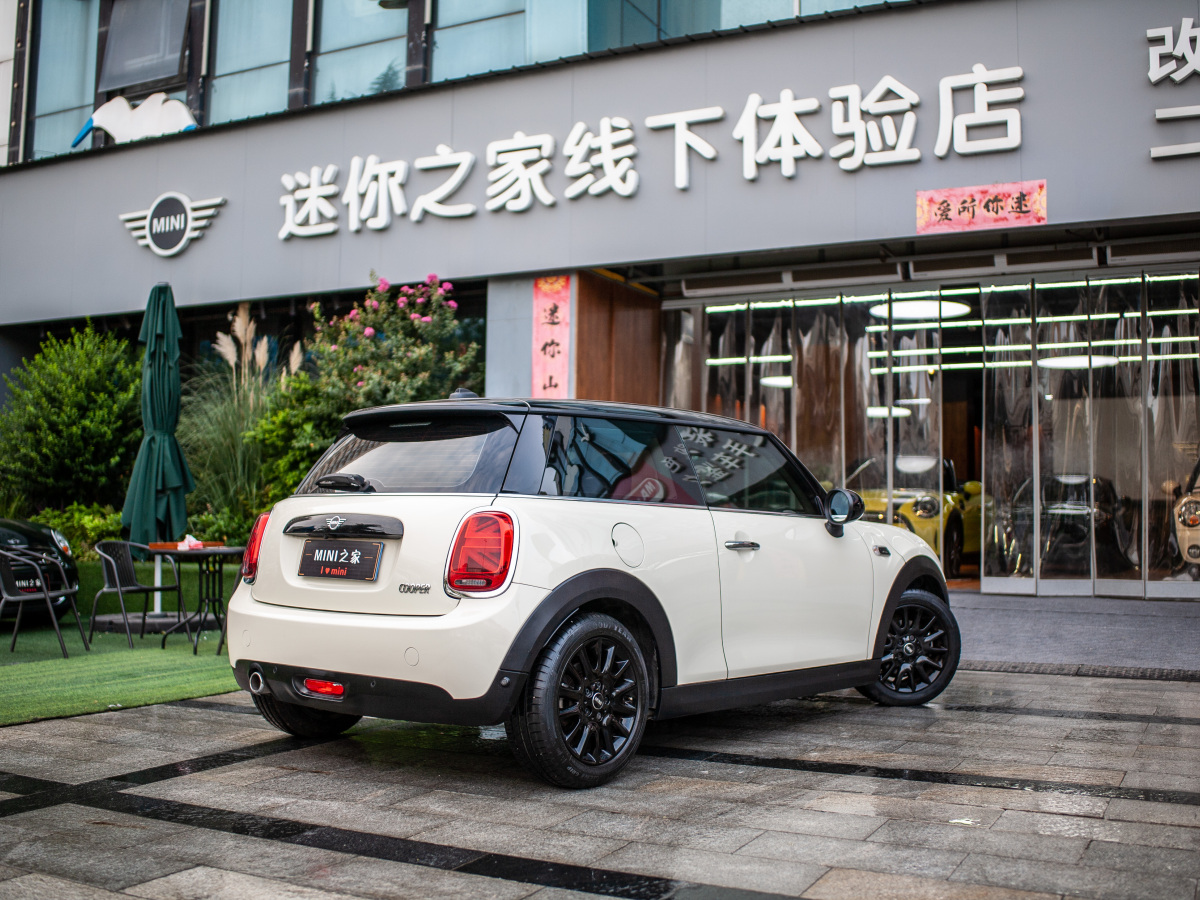 MINI COUNTRYMAN  2018款 1.5T COOPER 經典派圖片