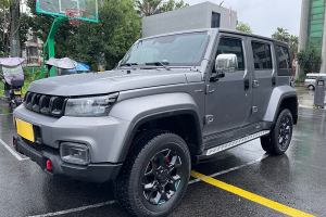 BJ40 北京 2.0T 自动四驱环塔冠军版