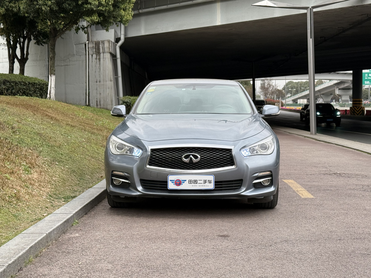 英菲尼迪 Q50L  2015款 2.0T 舒適版圖片