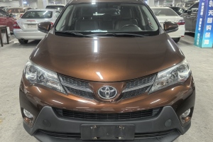 RAV4 豐田 榮放 2.0L CVT四驅(qū)新銳版