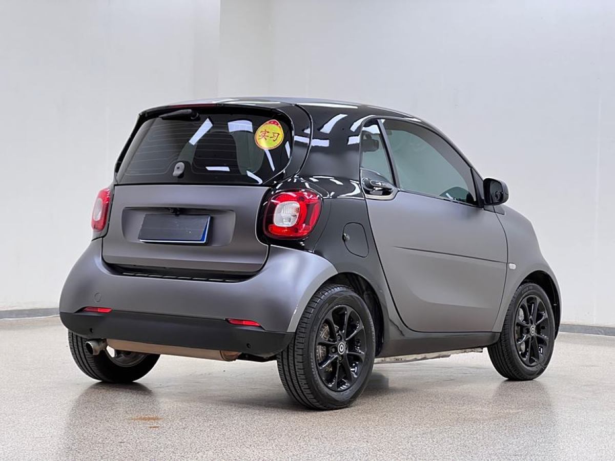 smart fortwo  2015款 1.0L 52千瓦硬頂靈動(dòng)版圖片