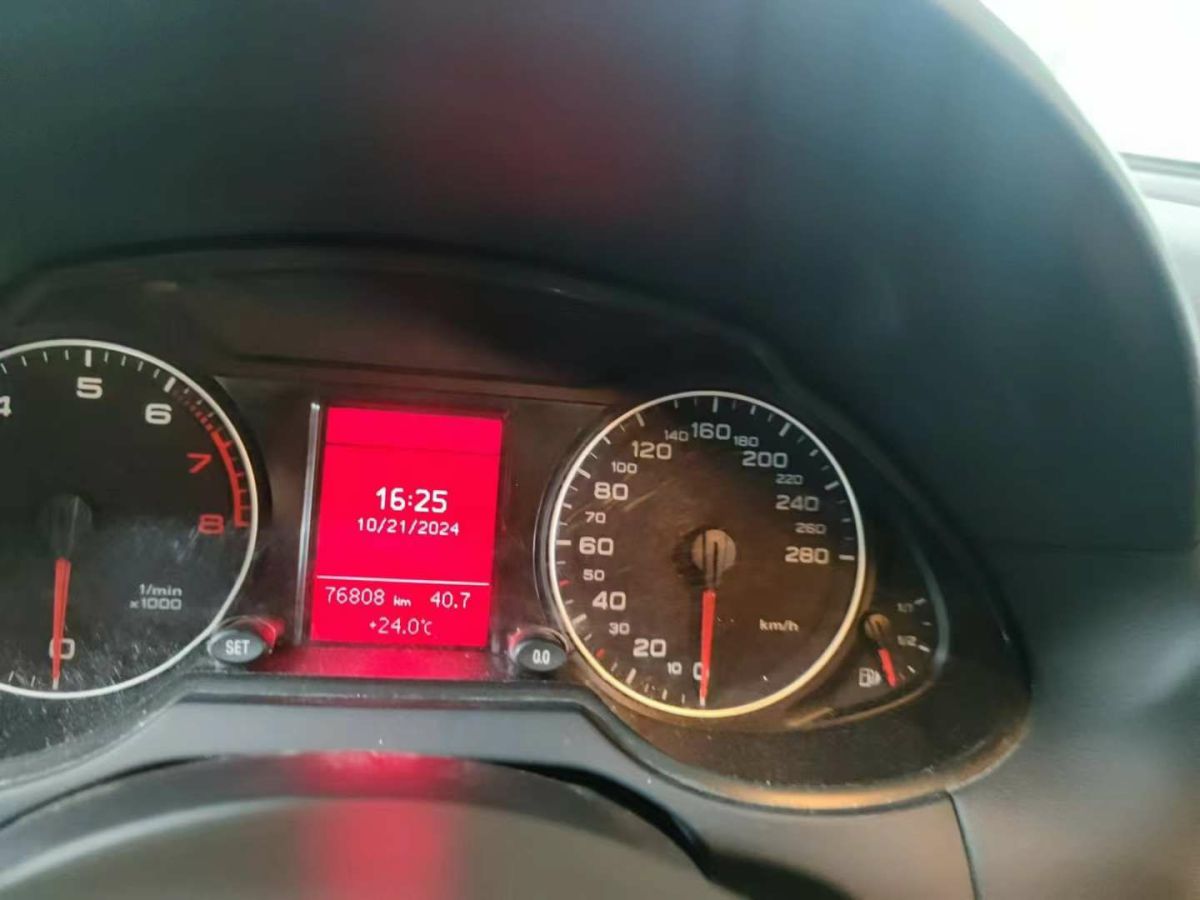 奧迪 奧迪Q5  2013款 Q5 3.0TFSI 45TFSI Quattro 運(yùn)動(dòng)型圖片