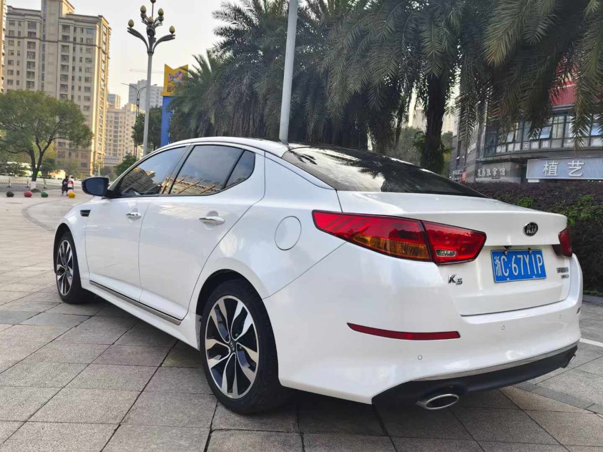 起亞 K5  2015款 2.0L 手動(dòng)GL圖片