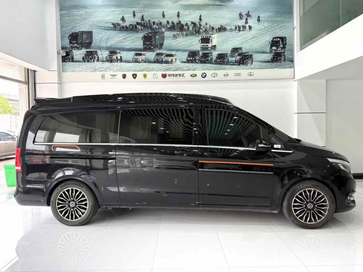 奔馳 V級  2020款 V 260 L 長軸距豪華版圖片