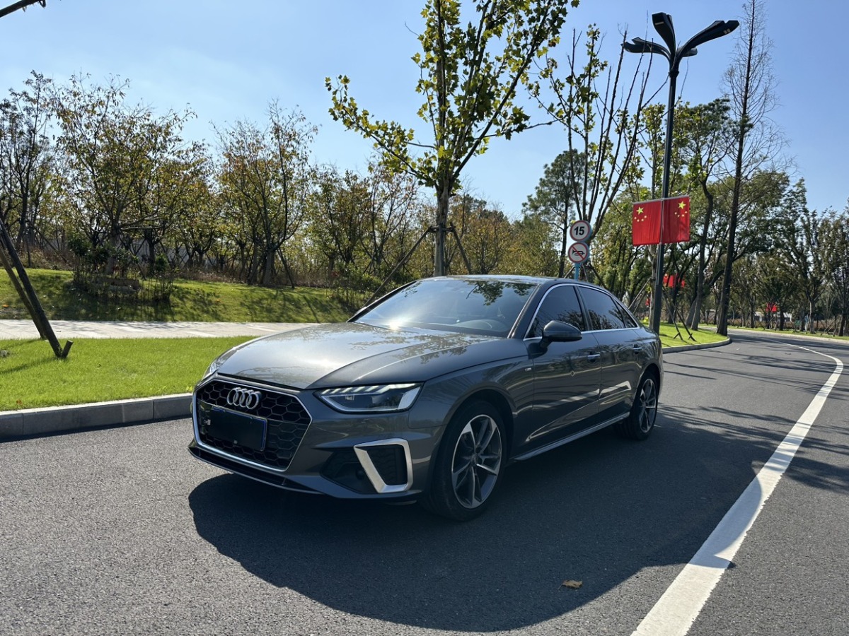 奧迪 奧迪A4L  2020款 40 TFSI 時(shí)尚動(dòng)感型圖片