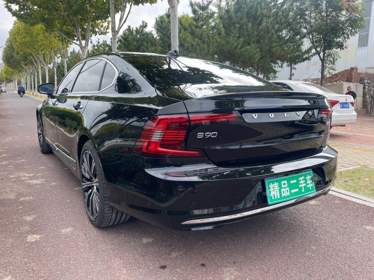 沃爾沃 S90  2023款 B5 智遠(yuǎn)豪華版圖片