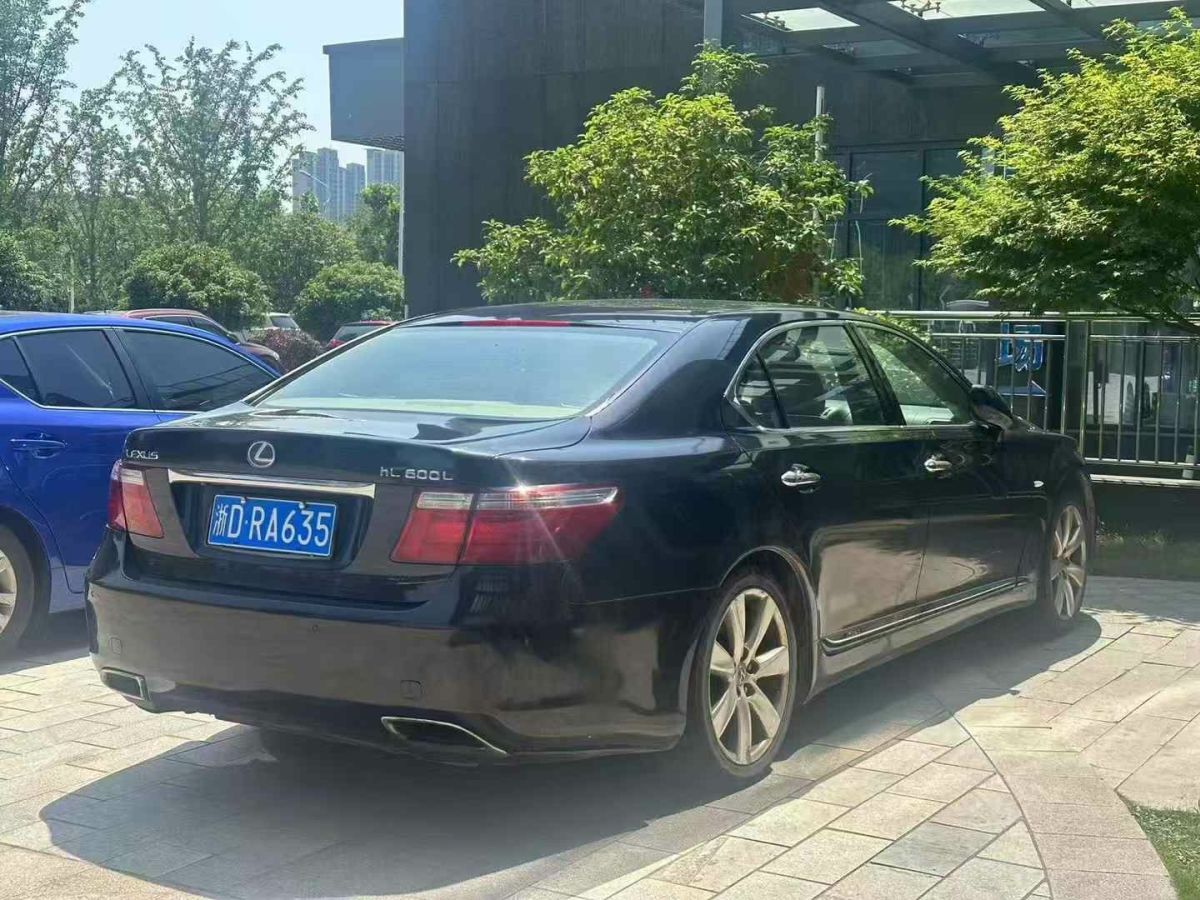 雷克薩斯 LS 圖片