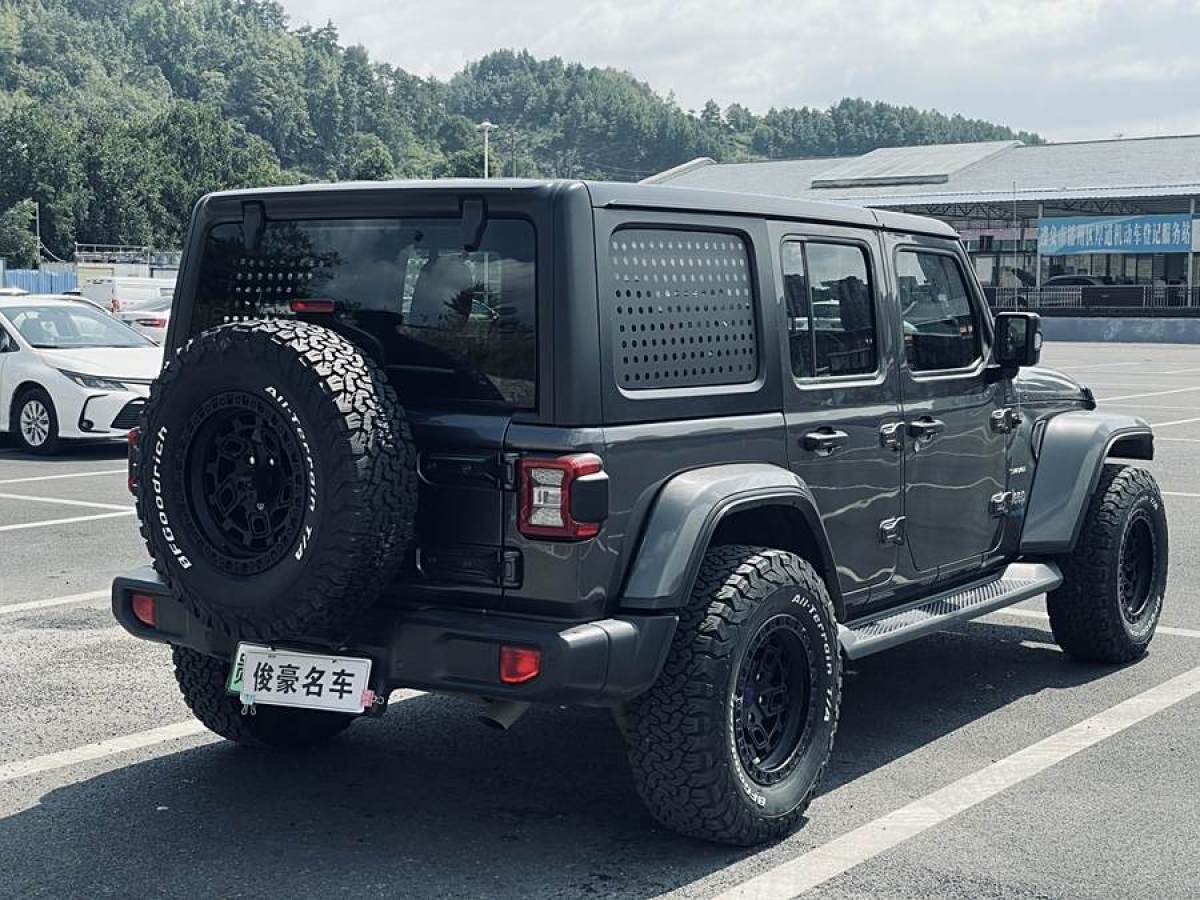 2021年11月Jeep 牧馬人新能源  2021款 四門 2.0T 4xe 撒哈拉先行版