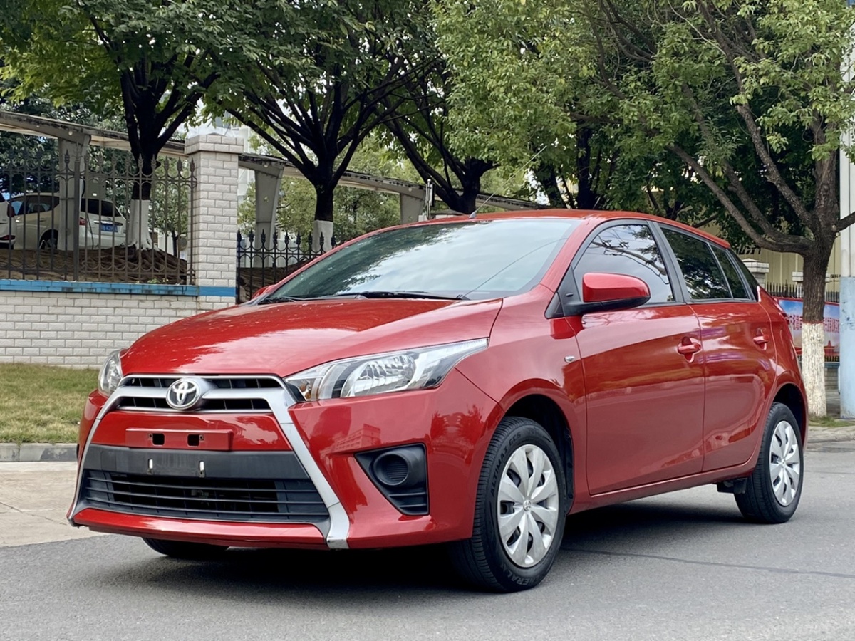 豐田 yaris l 致炫 2015款 1.5e 自動魅動版圖片