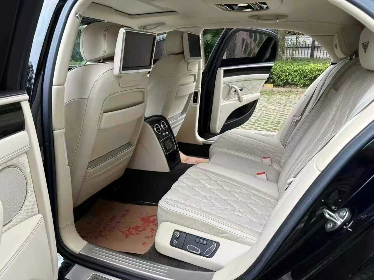 賓利 飛馳  2017款 4.0T V8 S 標(biāo)準(zhǔn)版圖片