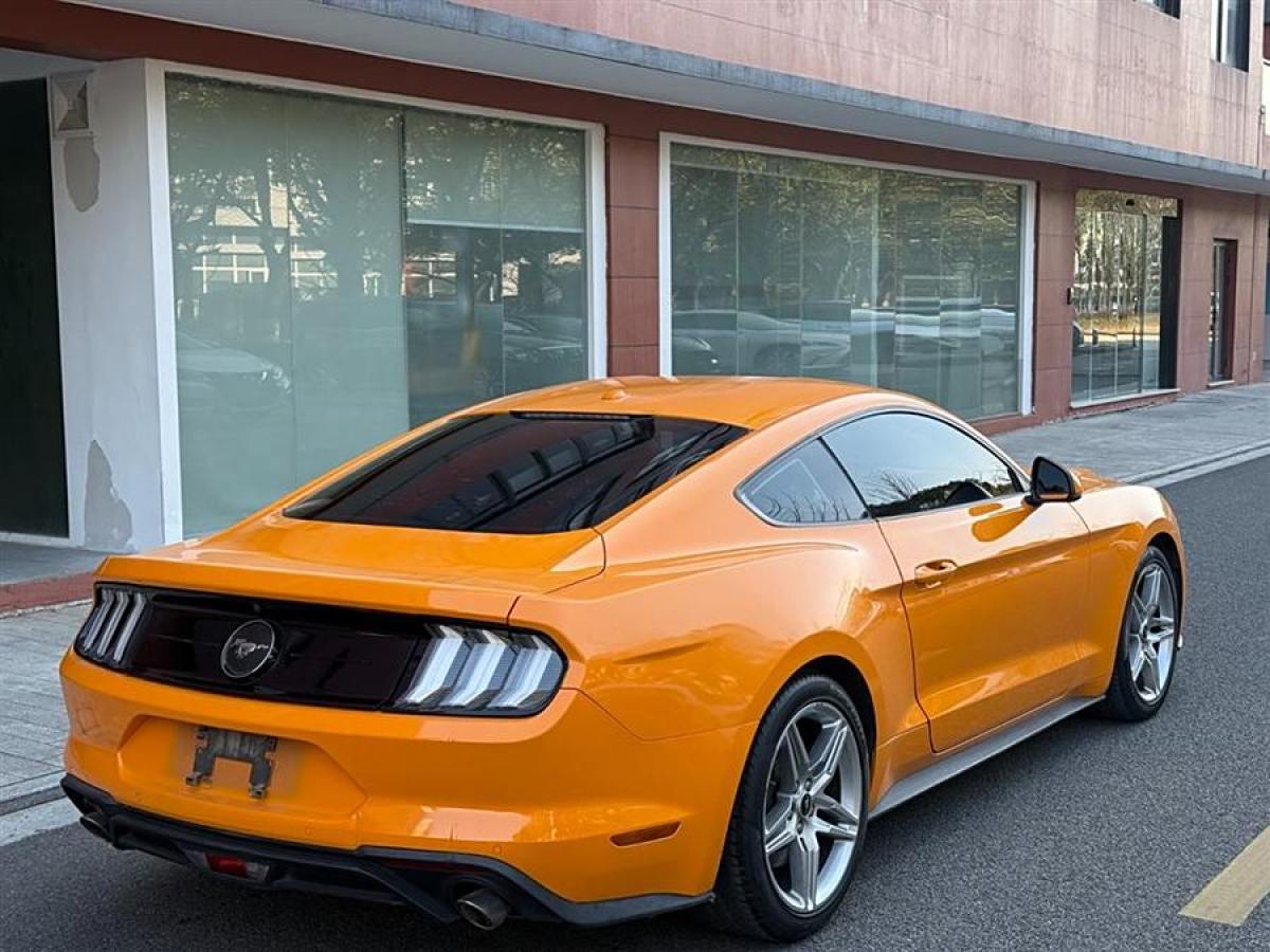 福特 Mustang  2019款 2.3L EcoBoost 性能加強(qiáng)版圖片