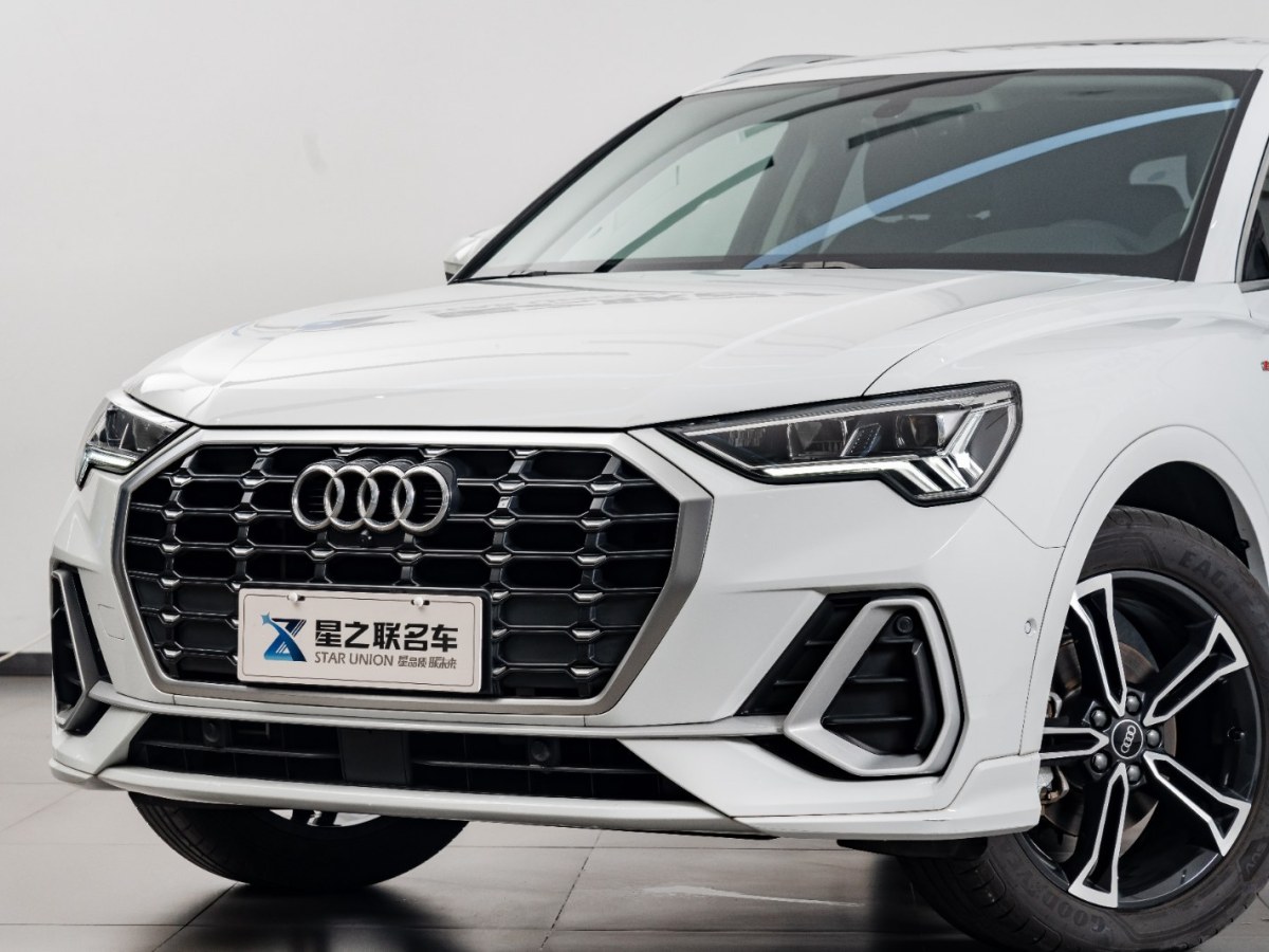 奧迪 奧迪Q3  2021款 35 TFSI 時尚動感型圖片