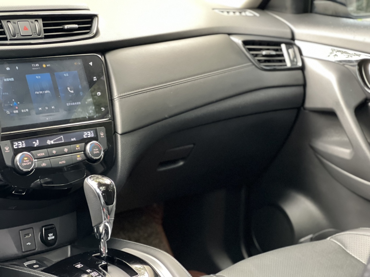 日产 奇骏  2021款 2.0L CVT 2WD XL Premium尊享纪念版图片