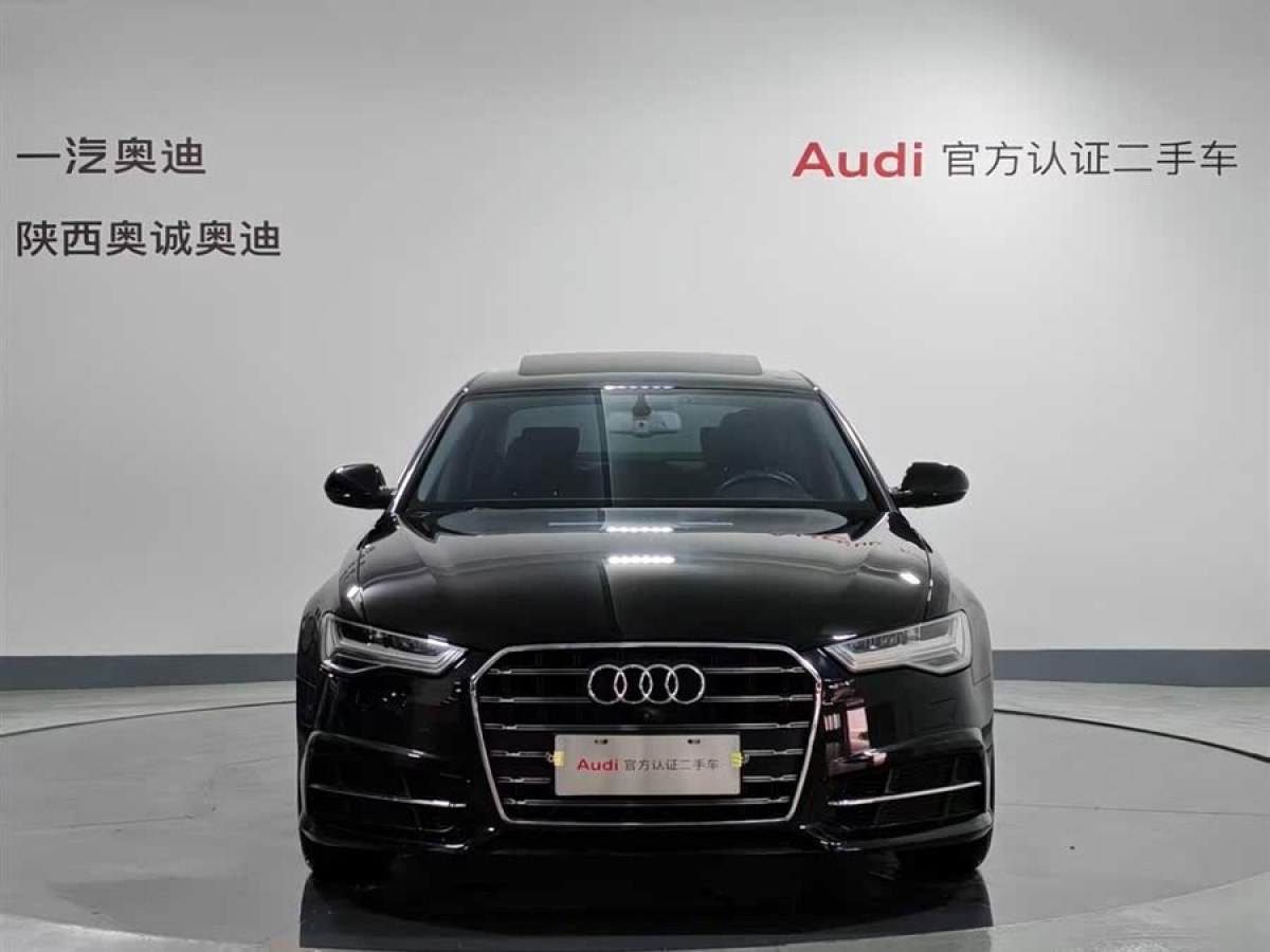 奧迪 奧迪Q3  2018款 30周年年型 30 TFSI 風(fēng)尚型圖片