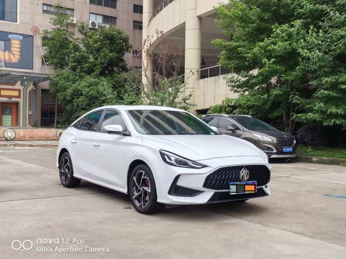 名爵 名爵5  2021款 改款 300TGI DCT青奢豪享版圖片
