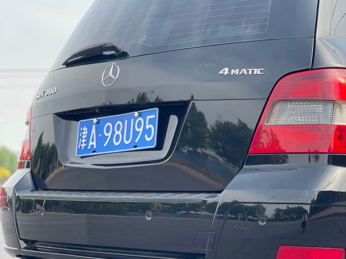 奔馳 奔馳GLK級(jí)  2011款 GLK 300 4MATIC 動(dòng)感型圖片