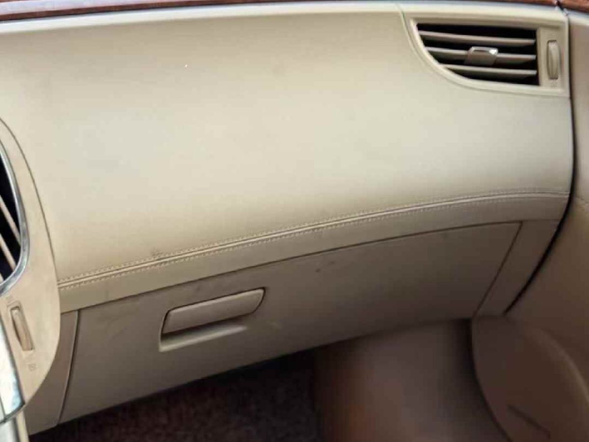 一汽 夏利  2010款 A+ 1.0L 兩廂北京特供版圖片