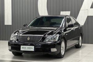 皇冠 豐田 2.5L Royal特別強(qiáng)化版