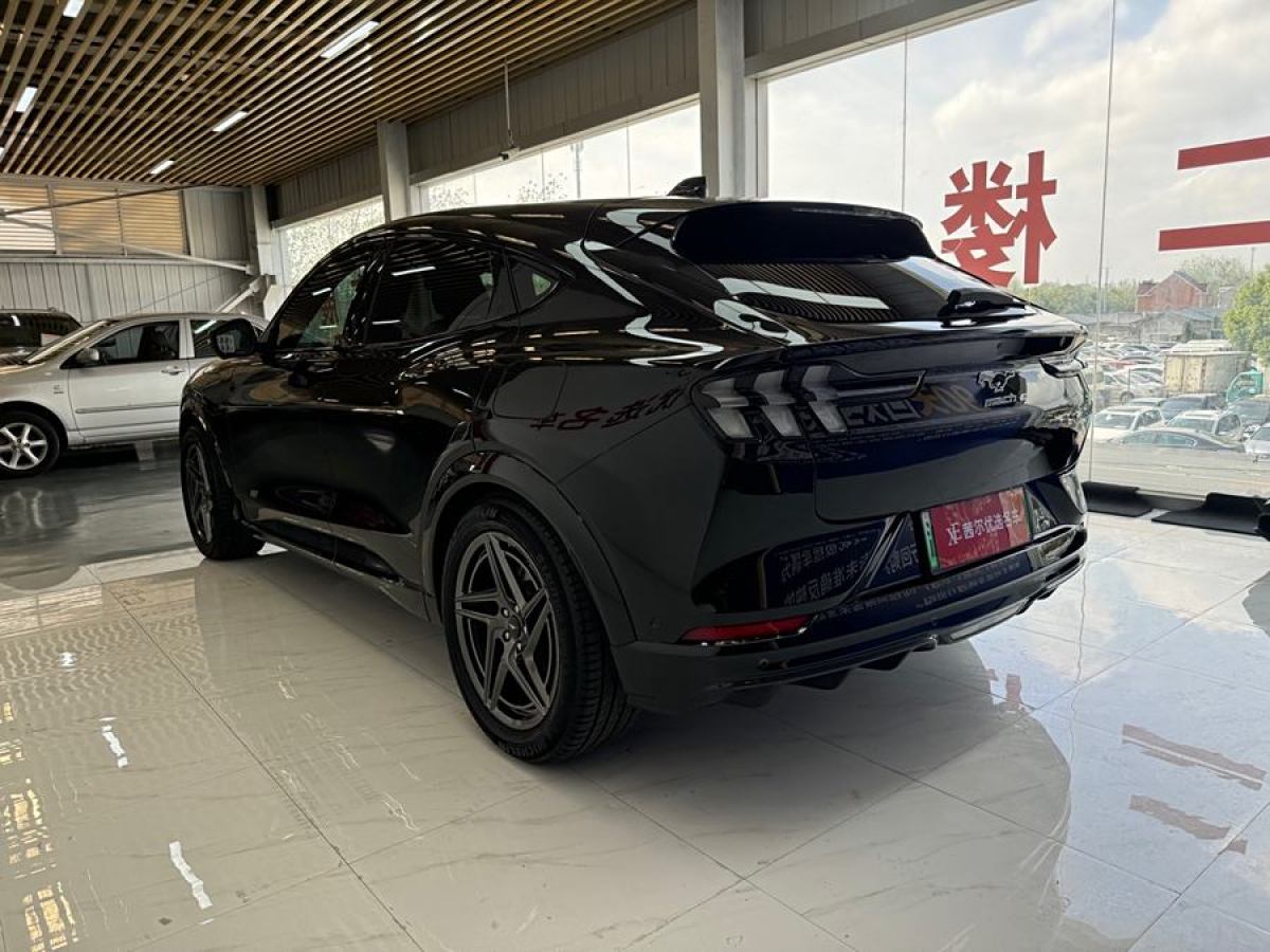 福特 Mustang Mach-E  2021款 GT圖片